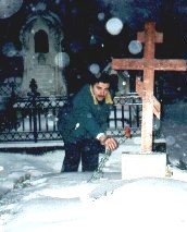 У могилы А.А.Собчака в 2002 году