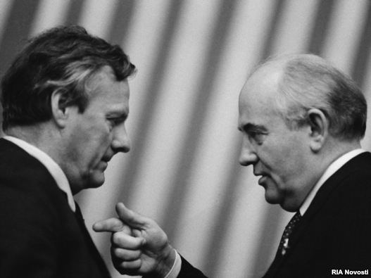 А.А.Собчак и М.С.Горбачев во время первого Съезда народных депутатов СССР
